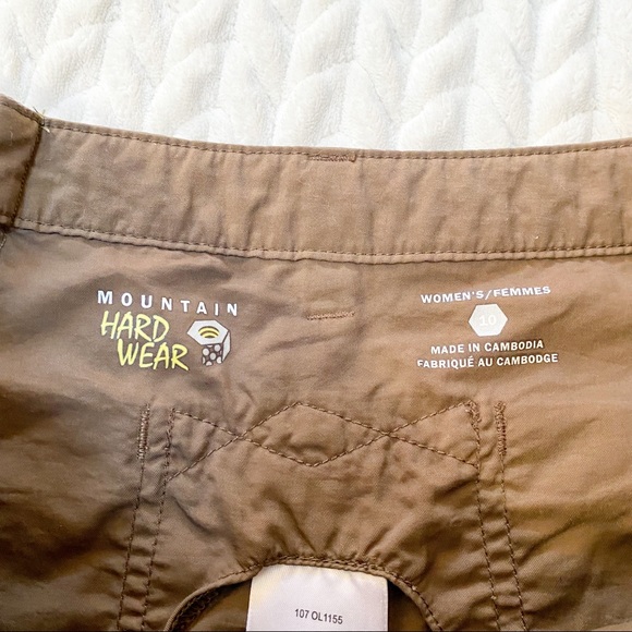Mountain Hardwear Nylon Hiking Shorts - Picture 7 of 8